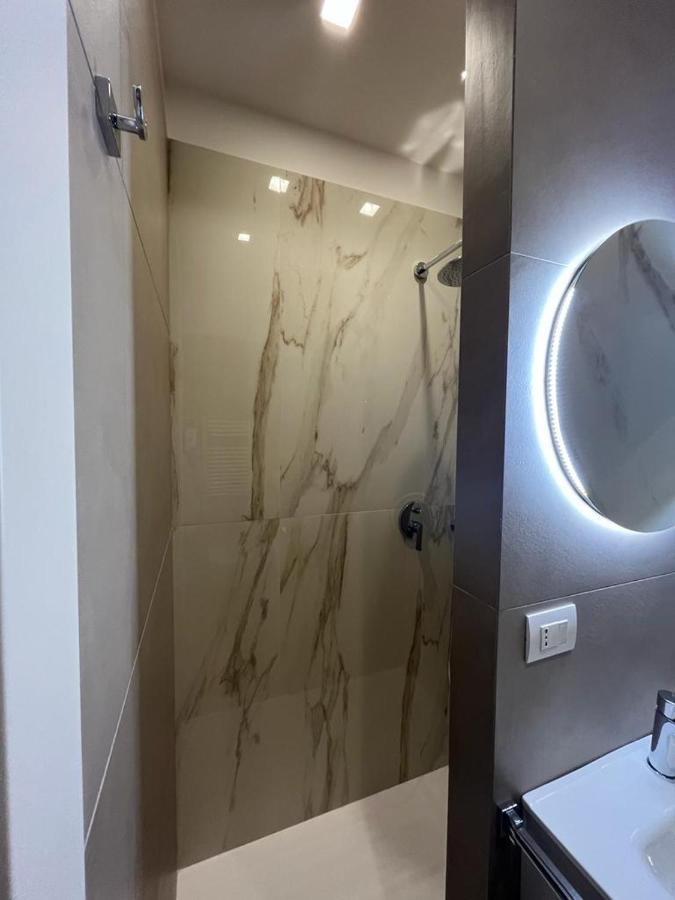 Urban Suite Бари Экстерьер фото