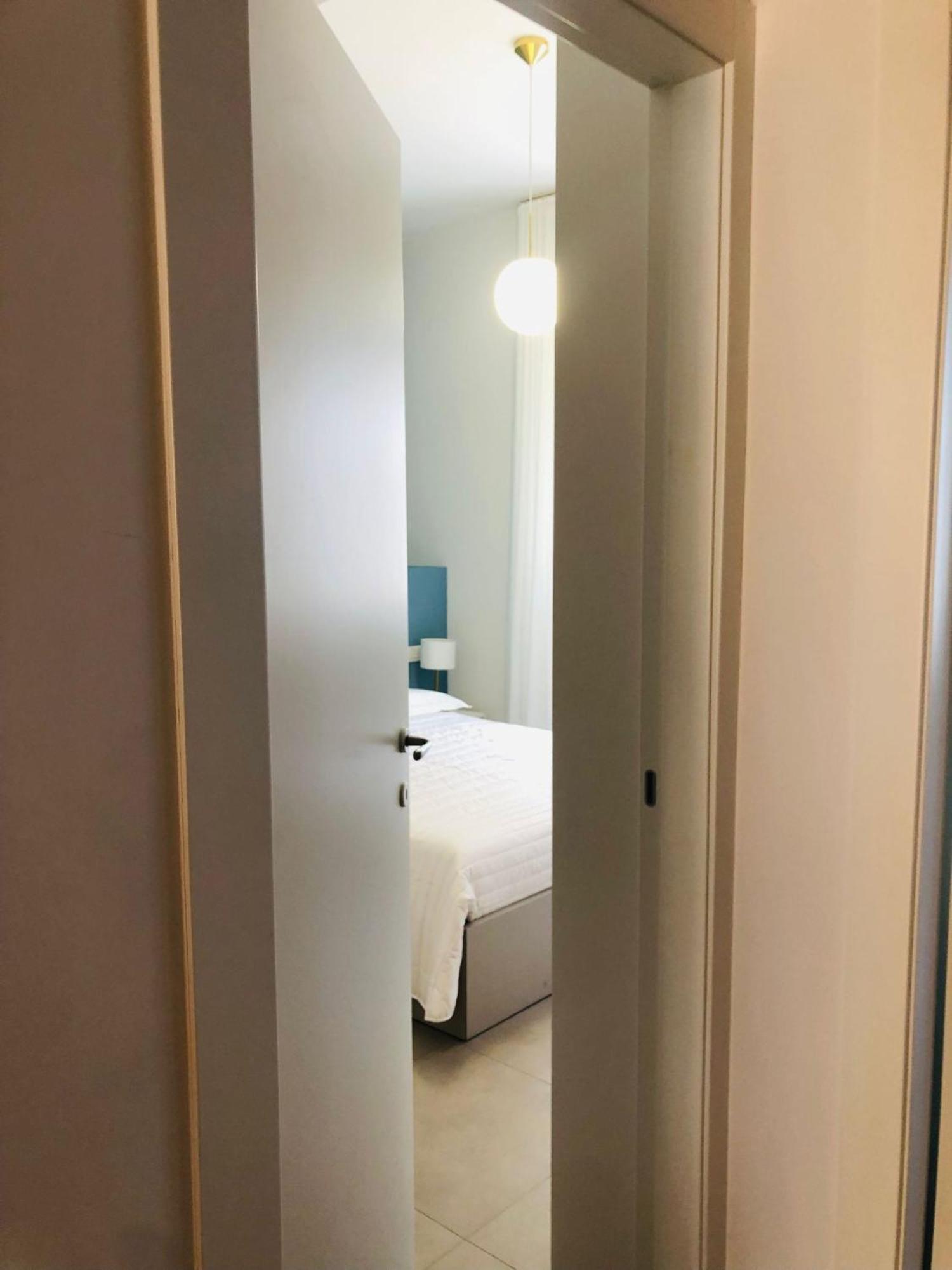 Urban Suite Бари Экстерьер фото