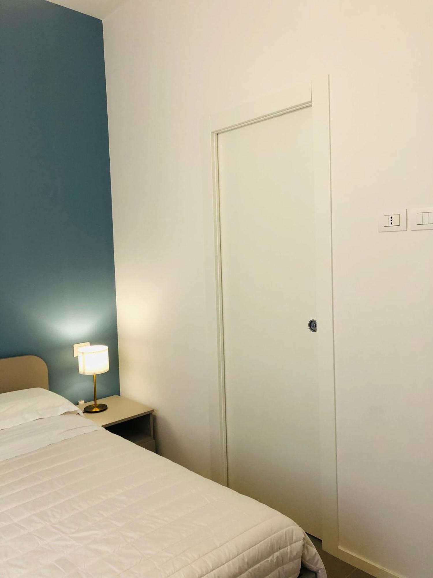 Urban Suite Бари Экстерьер фото